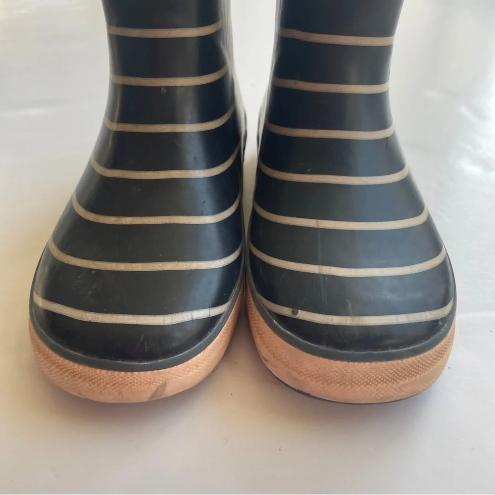 Rainboots